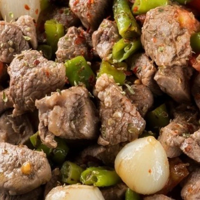 Roasti̇ng Meat