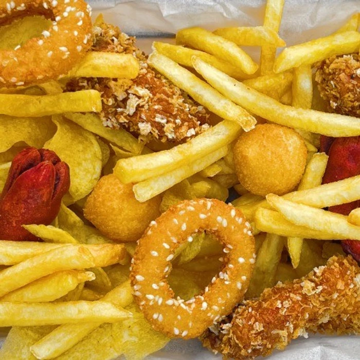 Karışık Atıştırma Tabağı (2-3 Kişilik)