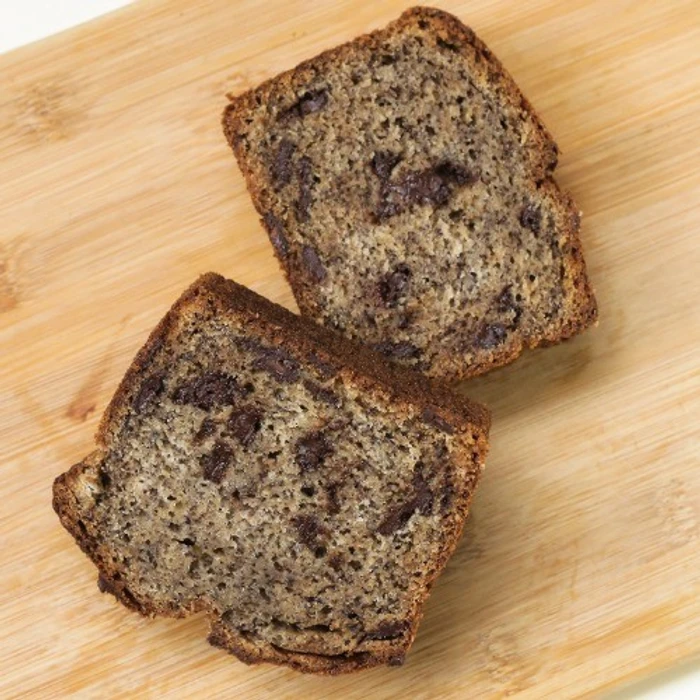 Banana Chocolate Cake