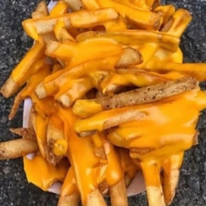 Cheddar Sauce & Chilli Sauce French Fries