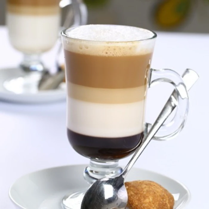Caramel Macchi̇hato