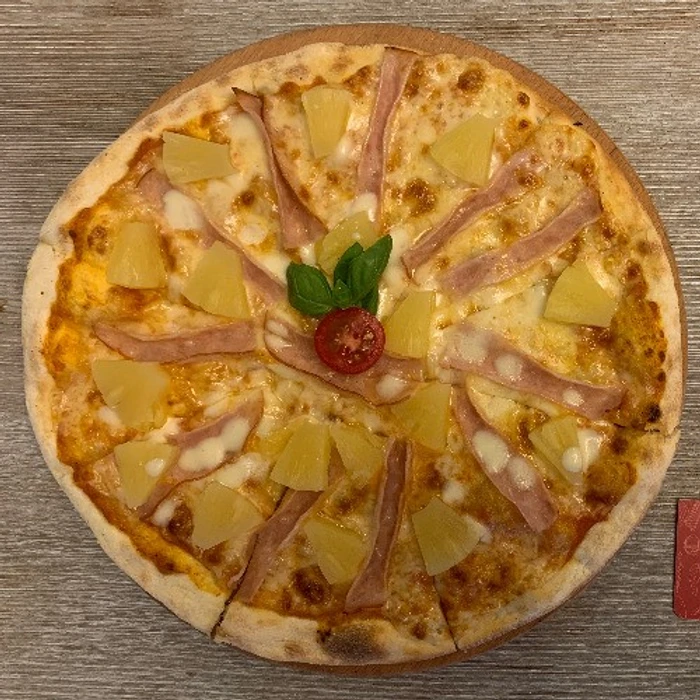 Tropikal Pizza