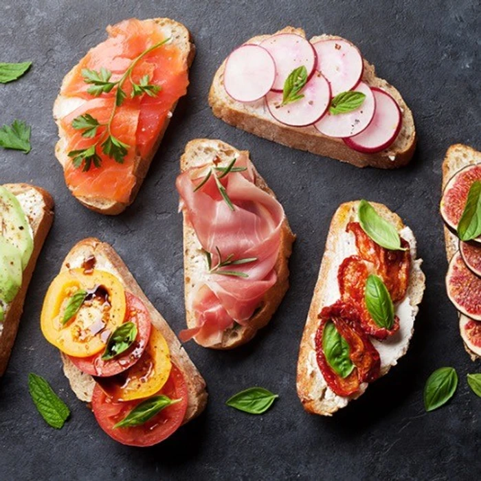 Anti̇pasti̇-bruschetta