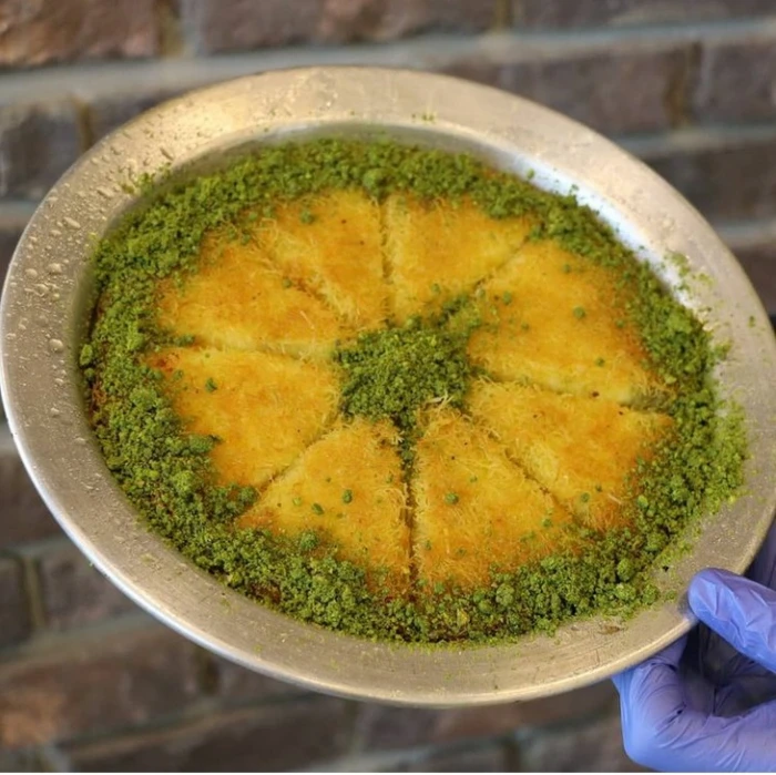 Kunefe Con Queso Para 4 Personas