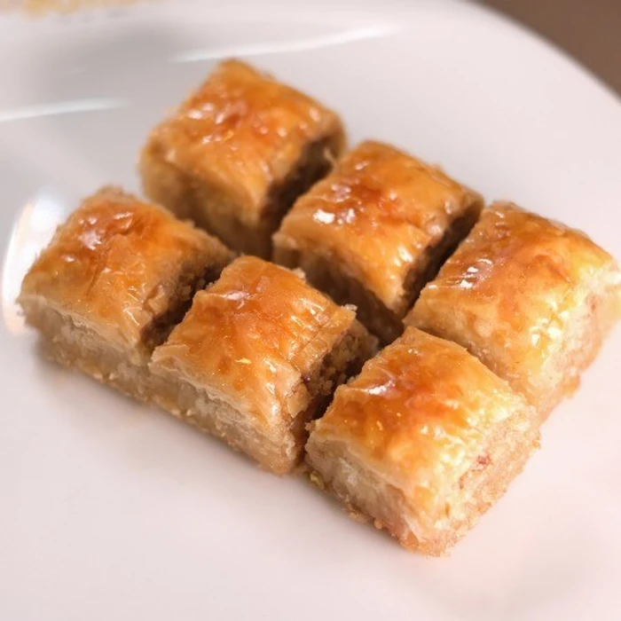 Cevi̇zli̇ Özel Baklava Pors.