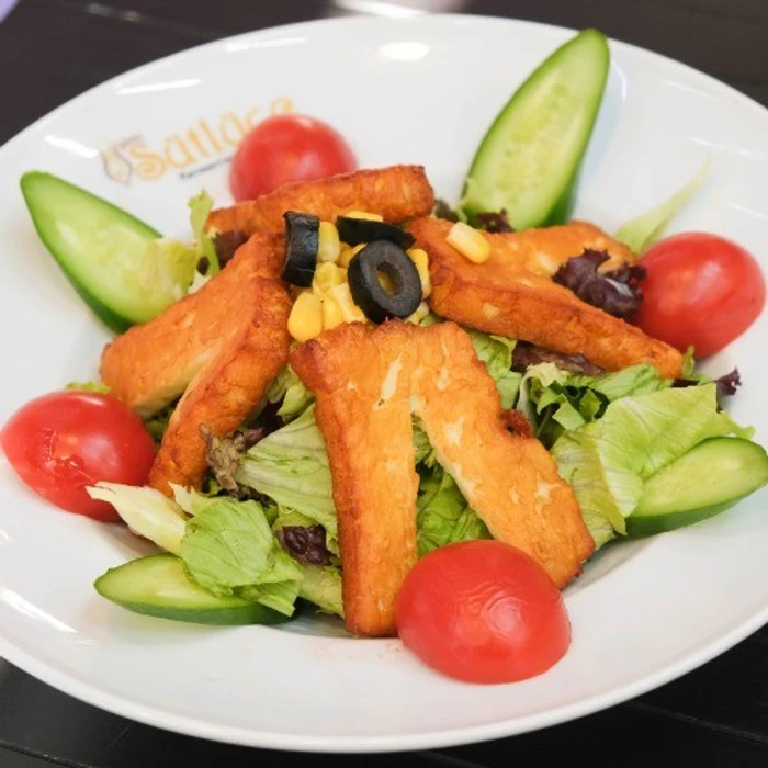 Helli̇m Salata