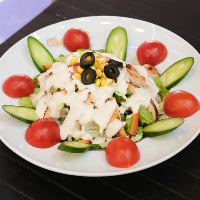 Sezar Salata