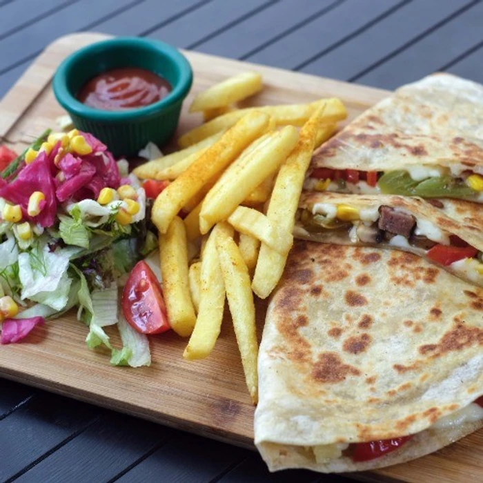 Quesadi̇lla Köfte