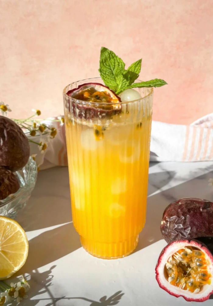 Passion fruit lemonade