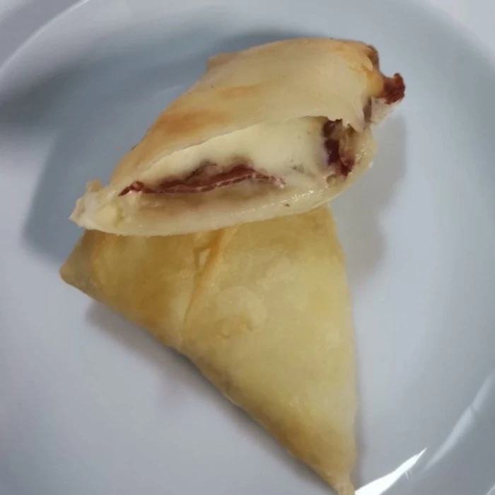 Pastry Rolls With Pastırma And Cheese
