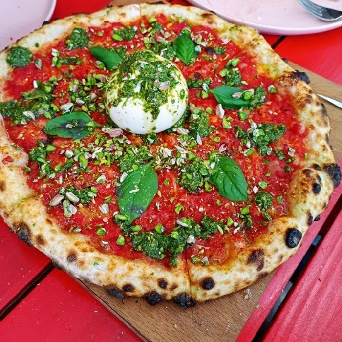 Marinara With Burrata