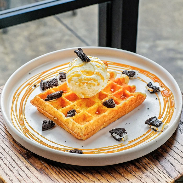 Waffle  Oreo Black Crunchy