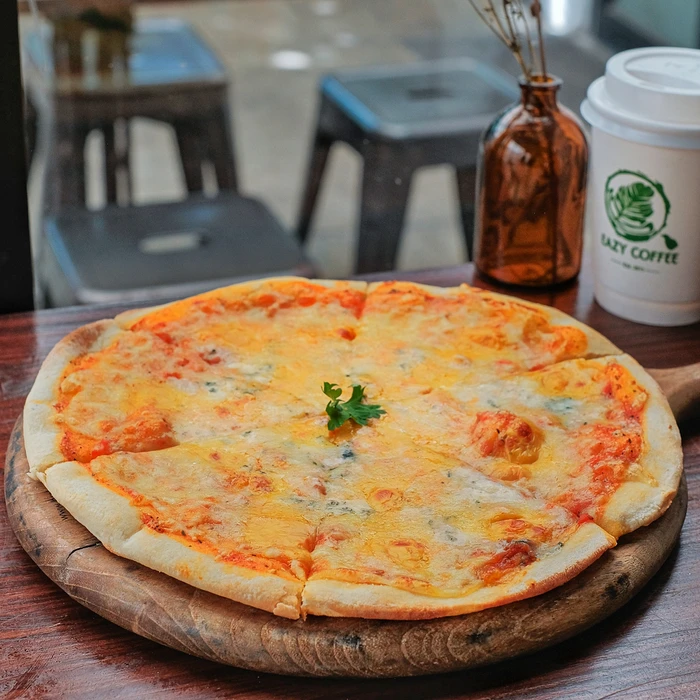 Quattro Formaggi Pizza